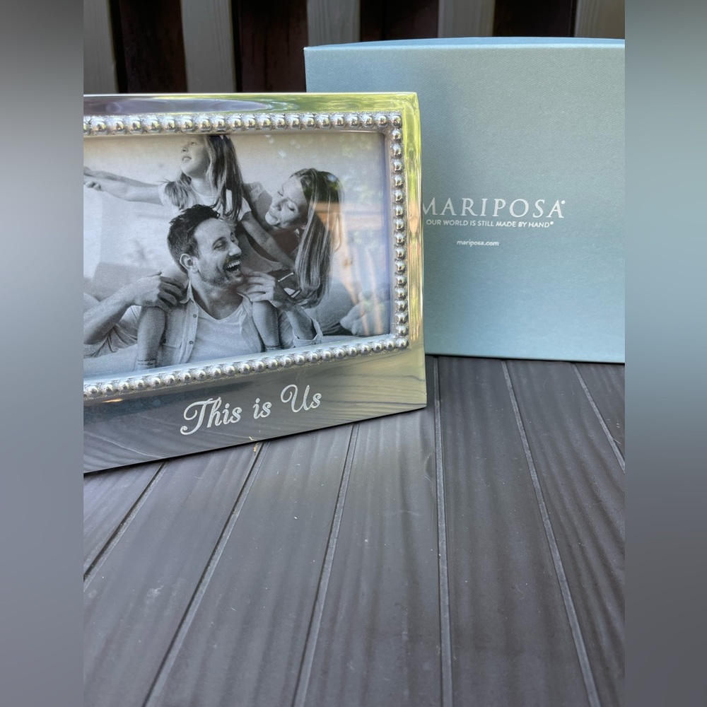 Mariposa 4x6 frame- new in box